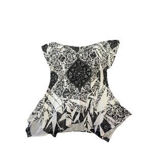 Yummy Plus 2X Black White Geometric Print Top Handkerchief Hem Made in USA